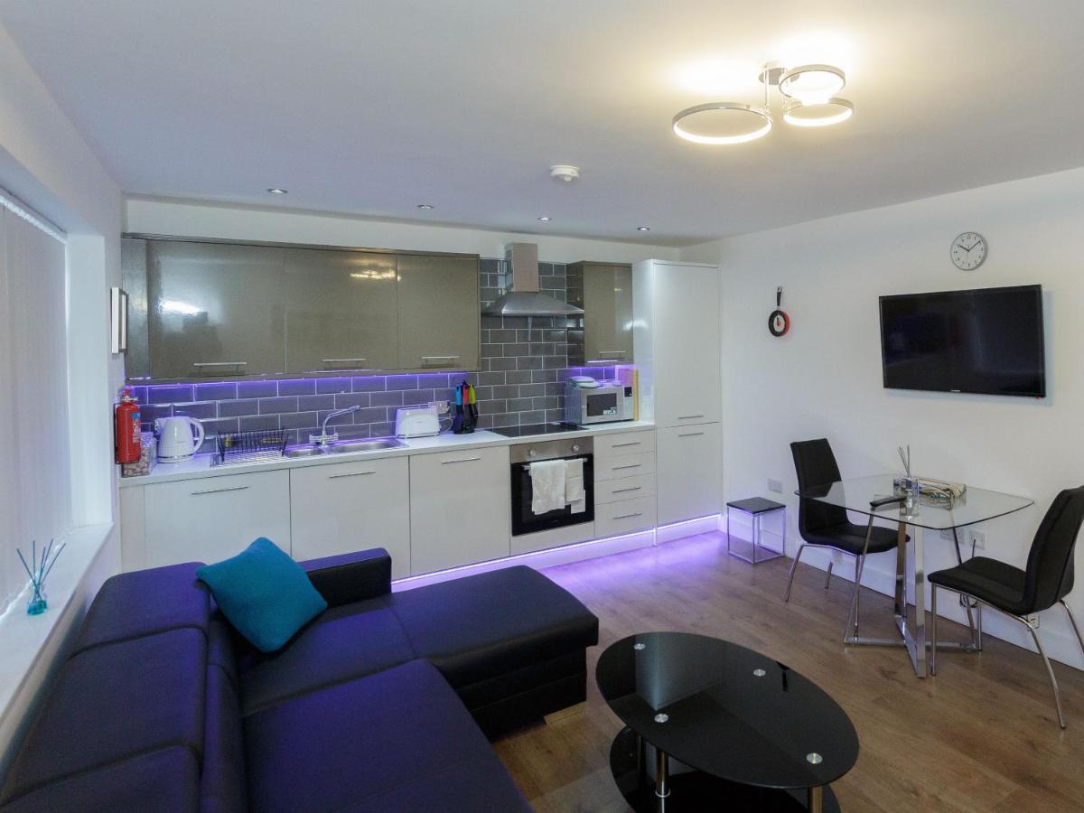 Live In Leeds Greenhill Bungalows Exteriör bild